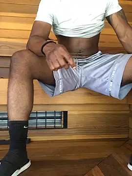 Czat XXX na żywo – EricSwainn