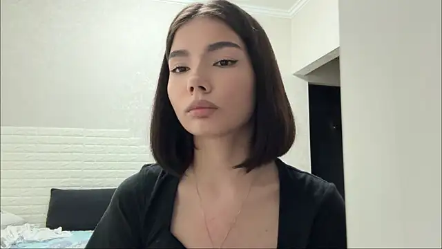 צ'אט XXX בשידור חי של MarylnMonnier