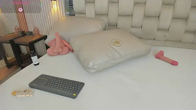 madelein_fosterr – Naživo XXX chat