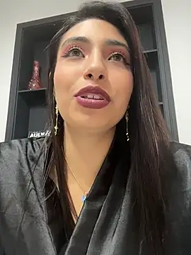 دردشة TAMMYBLACKK الجنسية المباشرة