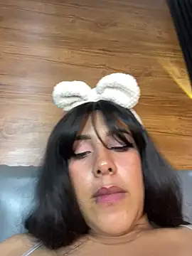 Czat XXX na żywo – Alexia_Lerner