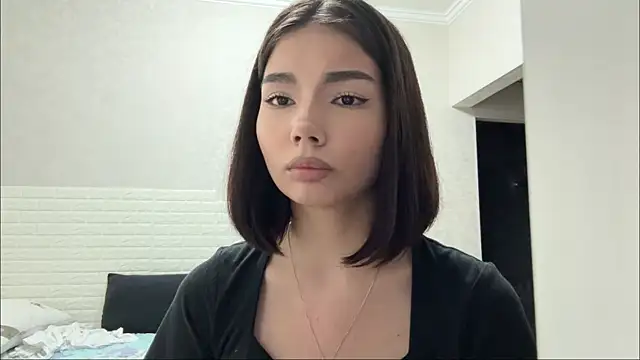 MarylnMonnier's Live XXX Chat