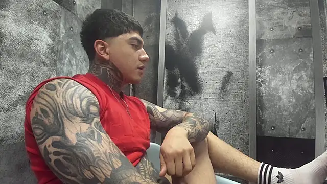 Gury_tattoo's Live XXX Chat