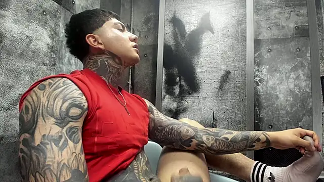 Živý XXX chat Gury_tattoo