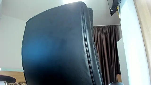 Findom_guy 라이브 XXX 채팅