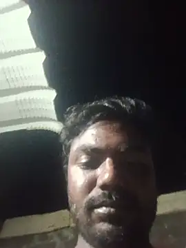 XXX chat uživo modela Tamilpaiyan07