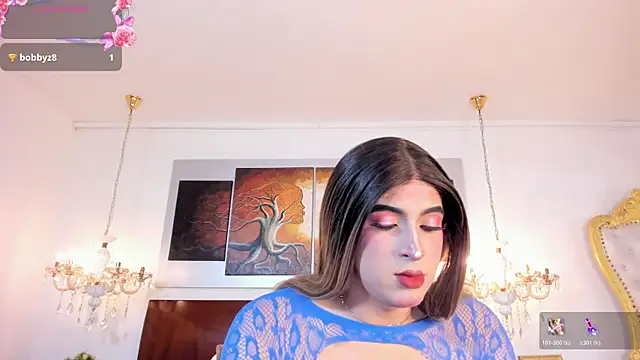 XXX chat uživo modela CamiRaux