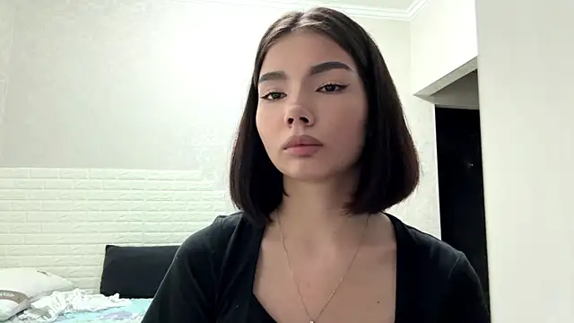 MarylnMonnier 现场XXX聊天