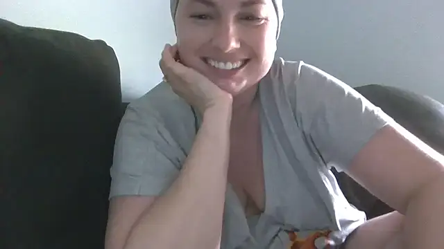 Emily33333 Chat XXX in diretta
