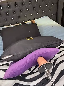 Nicky_gh's Live XXX Chat