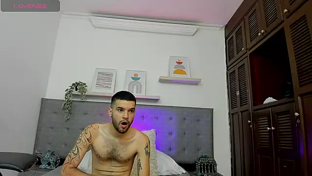 elliot_flamen Live XXX chat