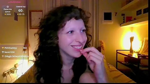 rhizomata live XXX chat
