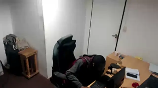 Mastertopdome XXX чат на живо