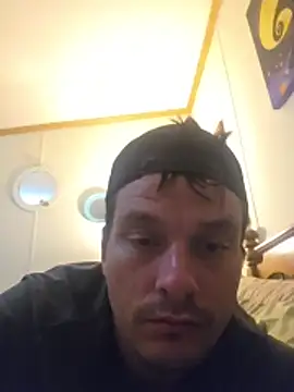 twistafatpipe's Live XXX Chat
