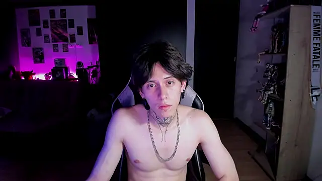xIce_Boyn Live XXX chat