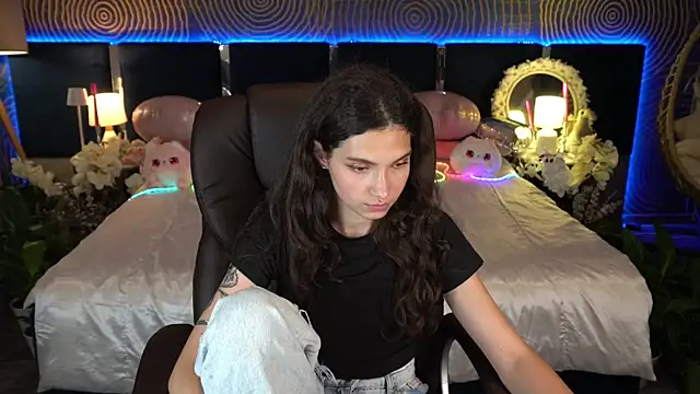 BabyFlowerr Chat XXX in diretta