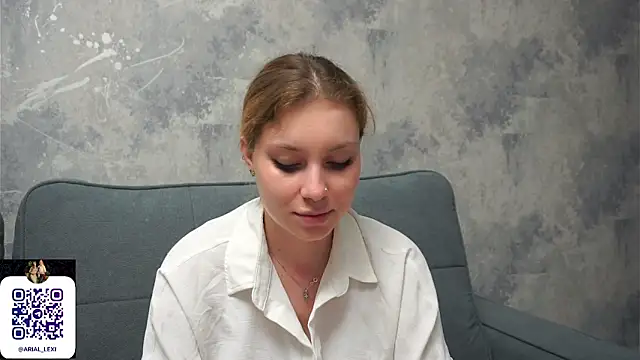 Chat XXX en directo de Sairallyn