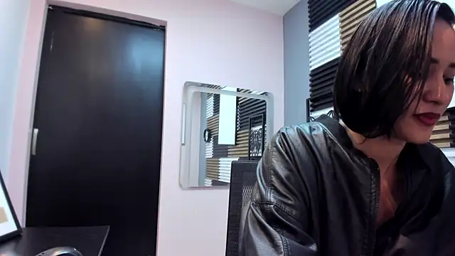 Chat XXX ao vivo de Scarleth-Foxx