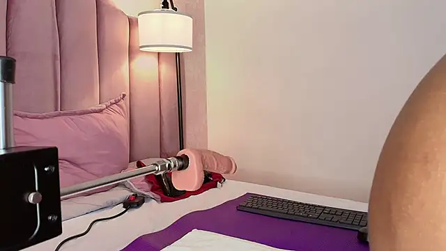 HallyBansのライブXXXチャット