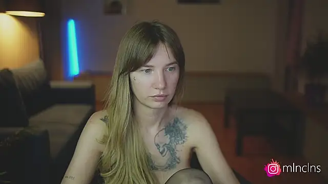 Онлайн чат XXX mel_collins