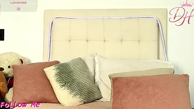 Daphne_Hills 라이브 XXX 채팅