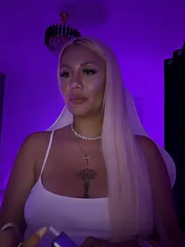 AlmaBby Live XXX Chat