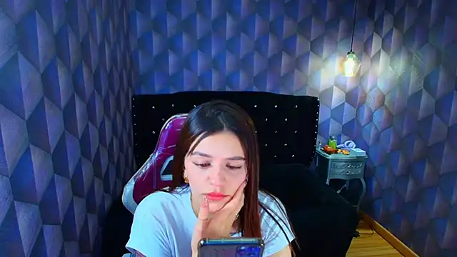 Živý XXX chat LiaHarryis