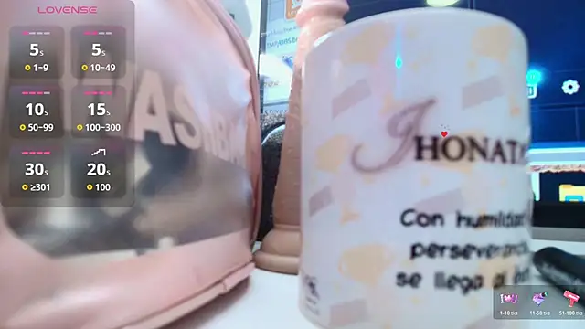 Veronica_miiller Chat XXX in diretta