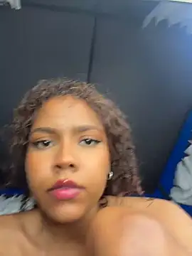 دردشة CurlyOopsieXXX الجنسية المباشرة