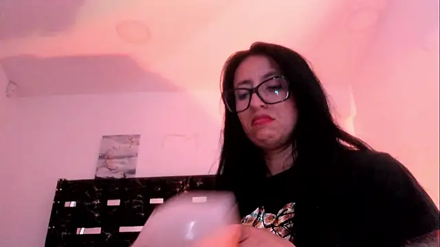 ZarayFeet's Live XXX Chat