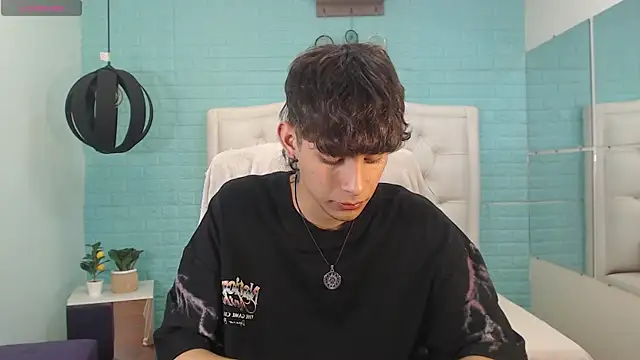 DraxBlade09 Live XXX-Chat