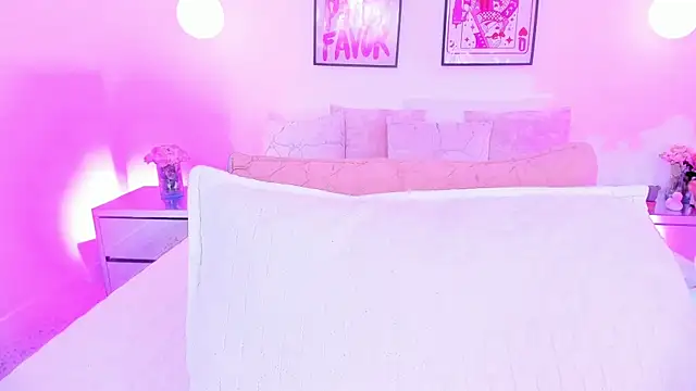 caaty7's Live XXX Chat