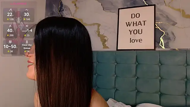 ailyngg's Live XXX Chat