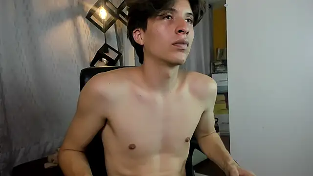 Marcoviolet 现场XXX聊天