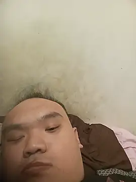 Atins930588 即時 XXX 聊天