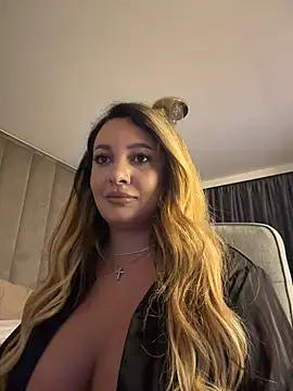 Živý XXX chat YaaraCollins