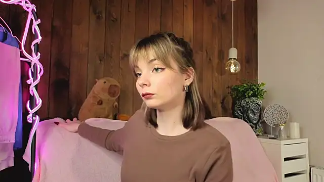 IvoryPesante live XXX chat