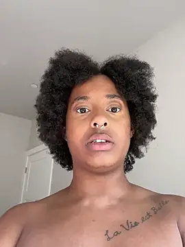 Živý XXX chat bbabbykimmie