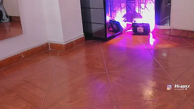 Czat XXX na żywo – SusiMendez