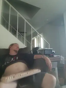 yourMasterisBored's Live XXX Chat
