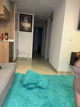 tabata_monroee XXX чат на живо