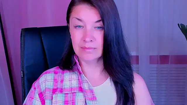 Chat +18 de AnaMills ao vivo
