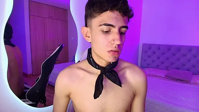 Eithan__wolf Live XXX Chat