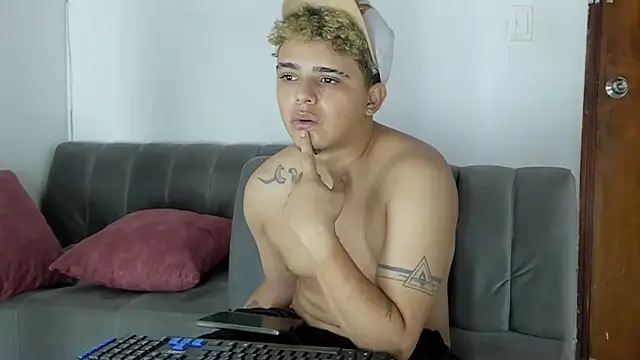 Chat XXX ao vivo de percy_scorpion