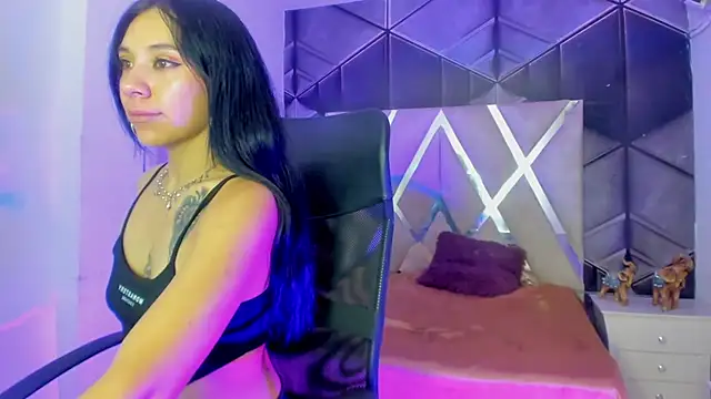 Agatta_Adams' Live XXX Chat