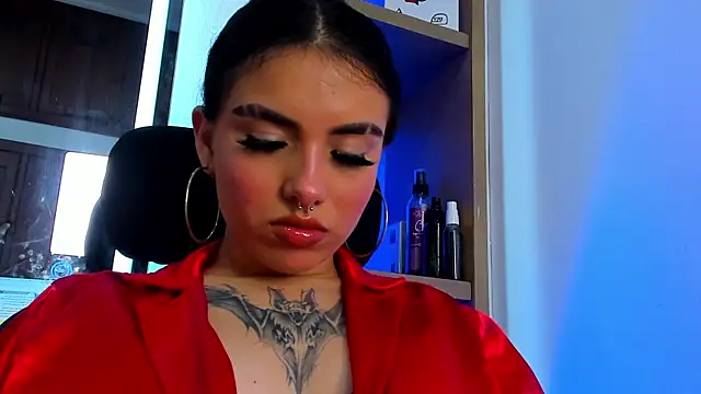 isabella_hv লাইভ XXX চ্যাট