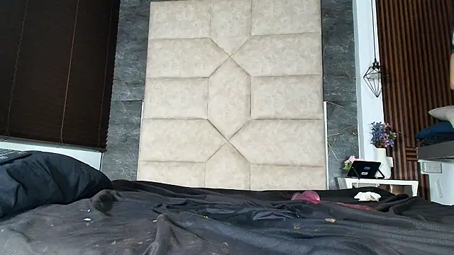 Divine_____のライブXXXチャット