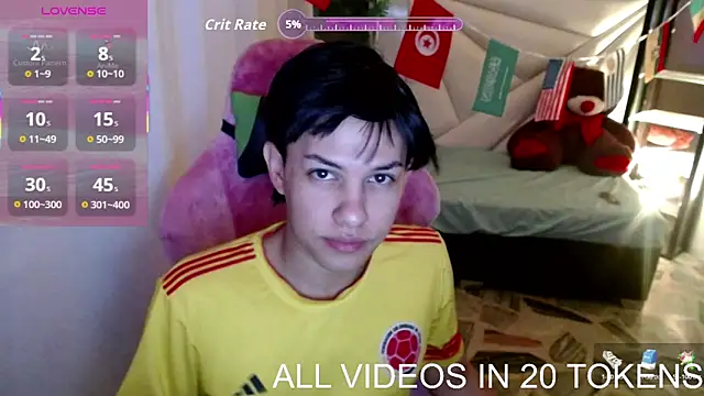 XXX chat uživo modela Top_and_bottom