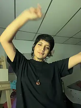 _Apola_77 Adlı Modelin Canlı XXX Sohbeti