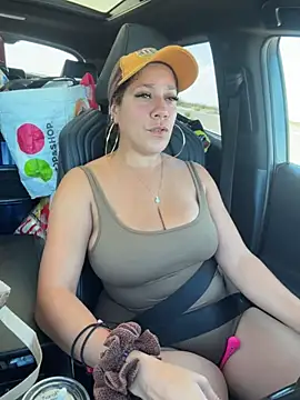 Czat XXX na żywo – Bigbuttbrooklynn